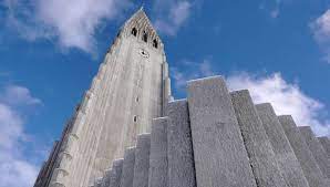 کلیسای هالگریمور بلندترین و عجیب و غریب ترین کلیسا
