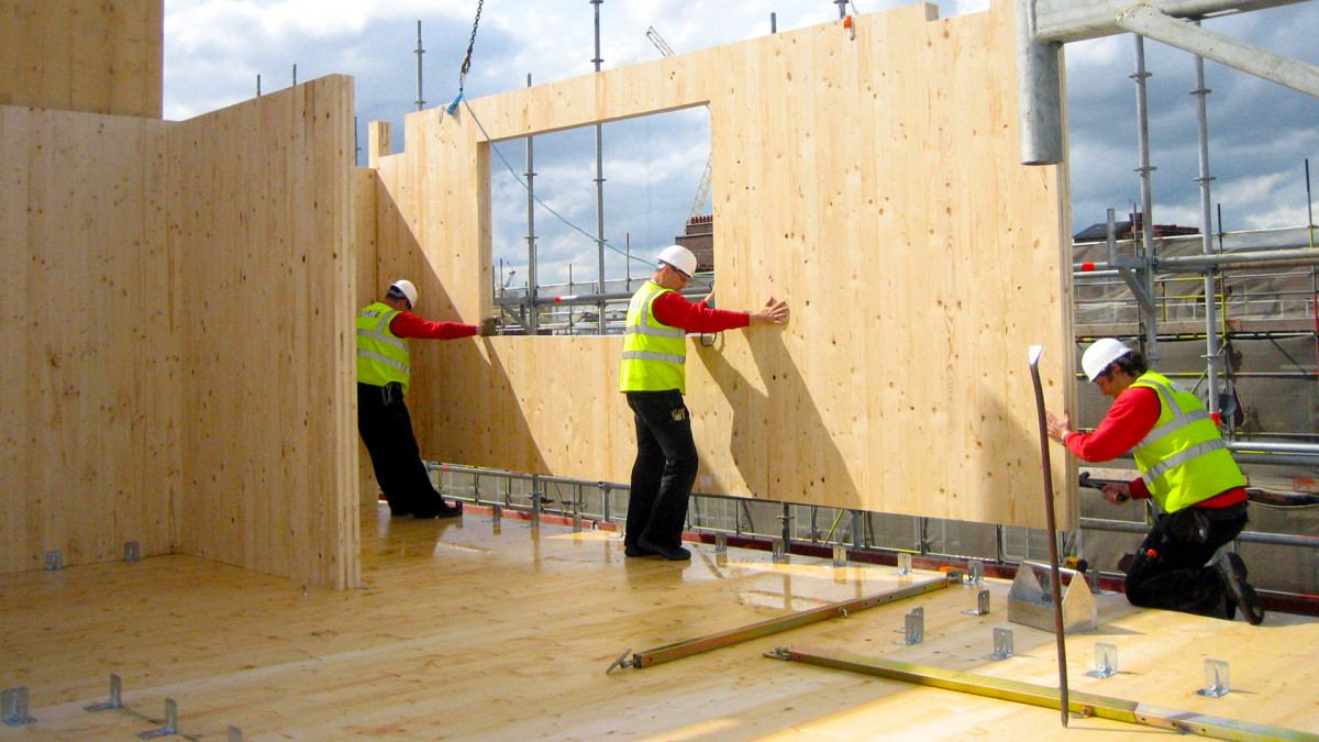 چوب های CLT متریال جدید ساختمانی است که فرم پایدار و انعطاف پذیر چوب های مهندسی شده ای است