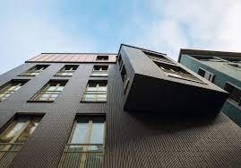 متریال سرامیک در طراحی نما یکی از پرکاربردترین و بهترین متریال های ساختمانی است 