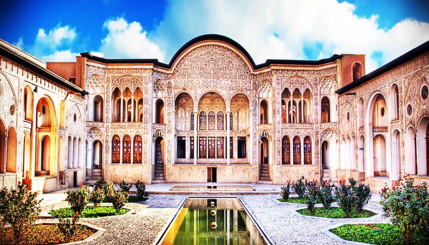 خانه بروجردی های کاشان یقینا از جمله زیباترین خانه های ایران است
